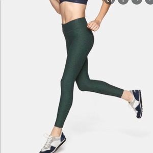 Outdoor Voices TechSweat Core 7/8 Leggings Evergreen
